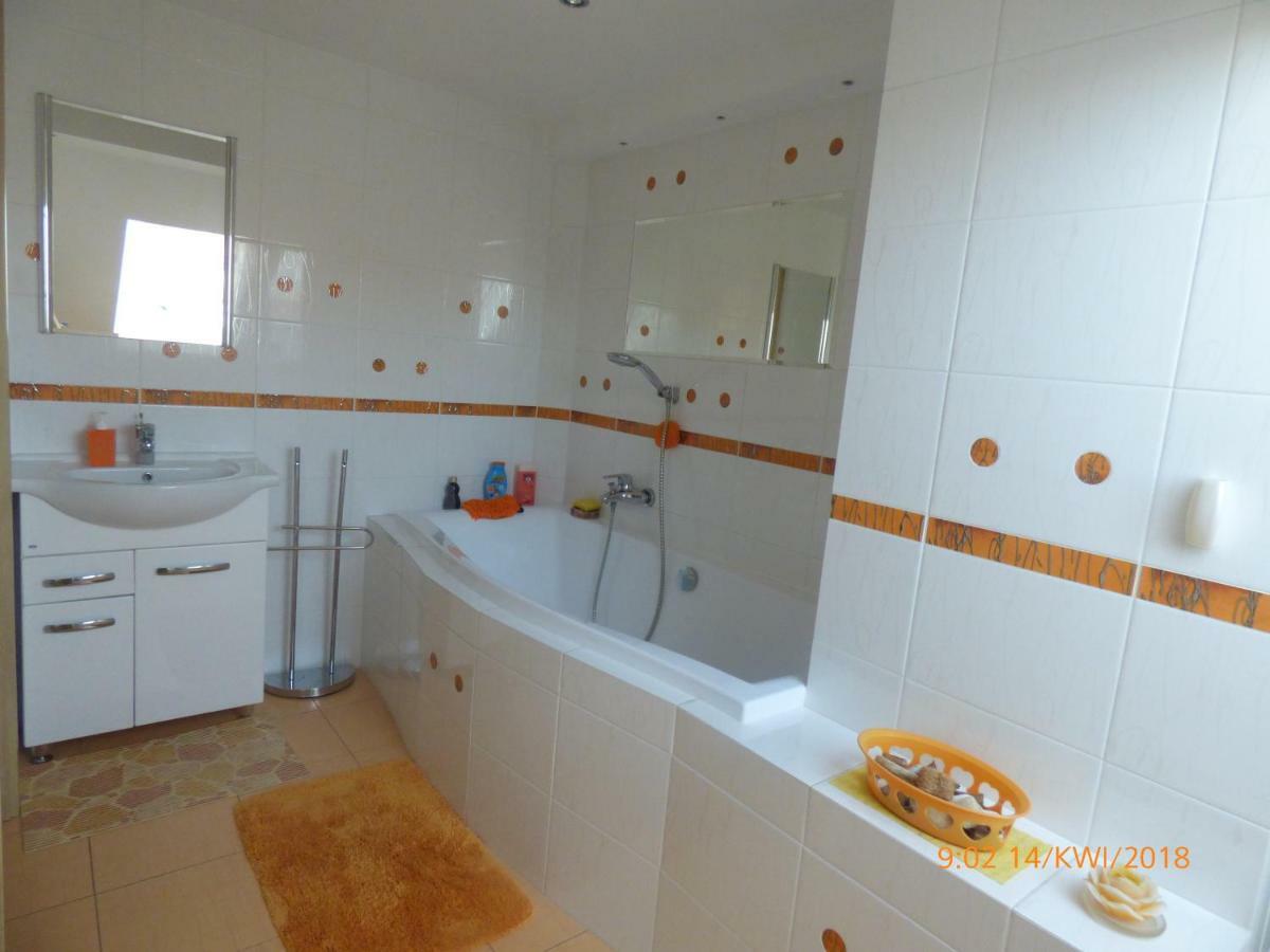 U Iwony I Piotra Apartment Malbork Bagian luar foto