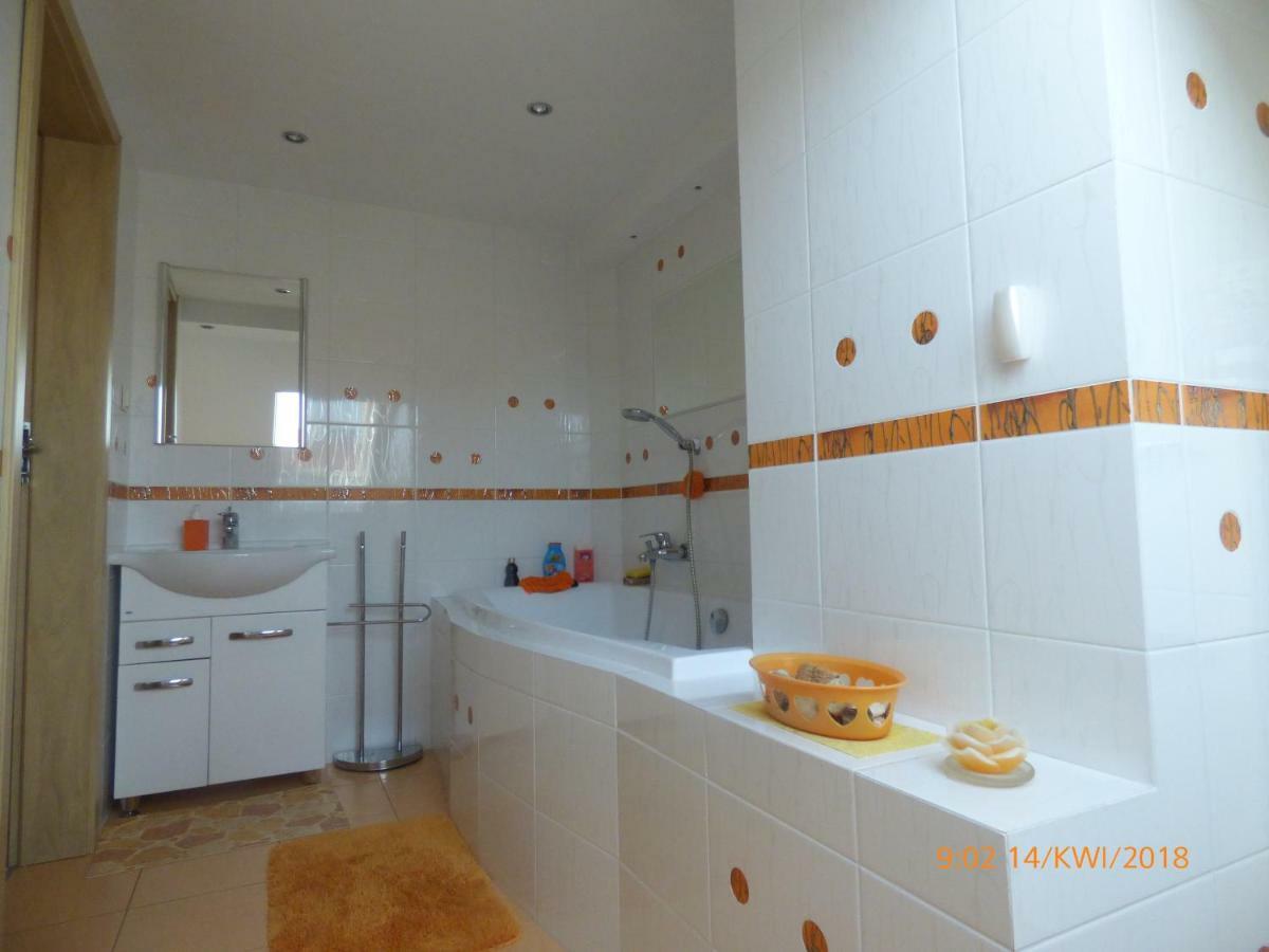 U Iwony I Piotra Apartment Malbork Bagian luar foto